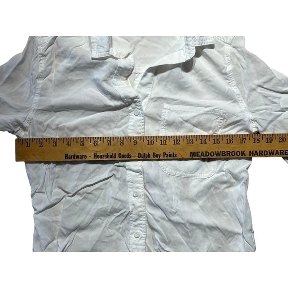 Anthropologie Women's Cloth & Stone White button down shirt. Lyocell. Size Small - Picture 5 of 5